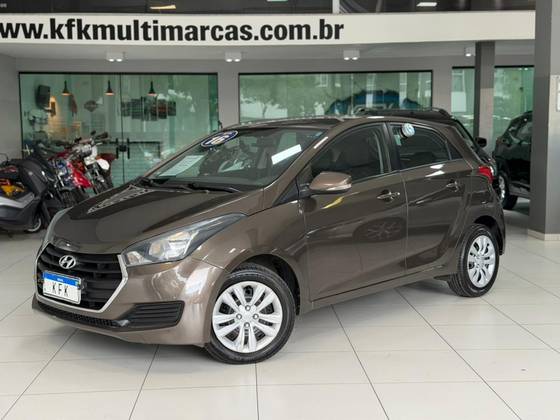 HYUNDAI HB20 1.6 COMFORT PLUS 16V FLEX 4P MANUAL